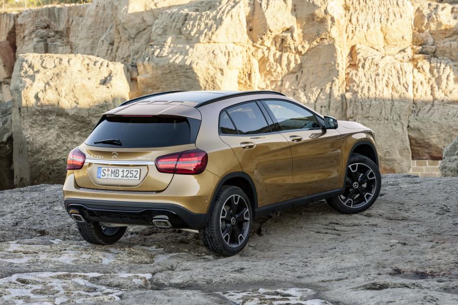  Mercedes-Benz GLA220 d 4Matic (X156) 2017 года  (WW) (фото 21 из 33)